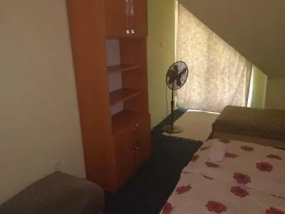 Rozsa Vendeghaz *